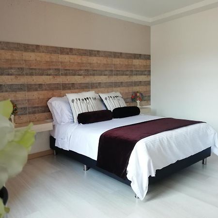 Apartasuite Laureles Cmc Medellín Exterior foto