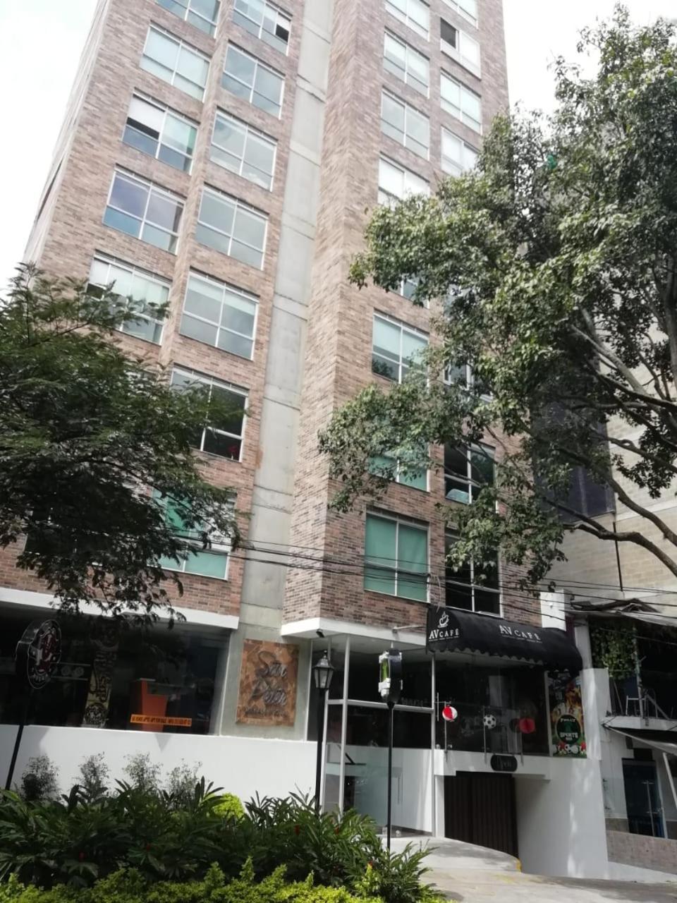 Apartasuite Laureles Cmc Medellín Exterior foto